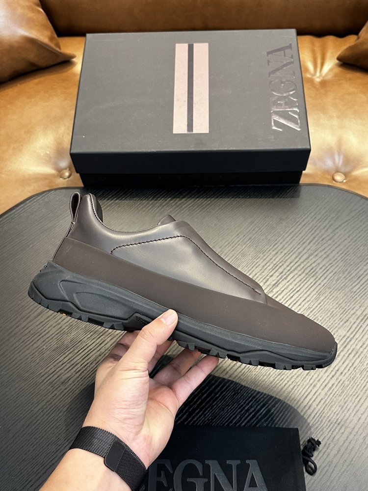 ZEGNA 스웨이드 Triple Stitch Monte 캐 001-282145