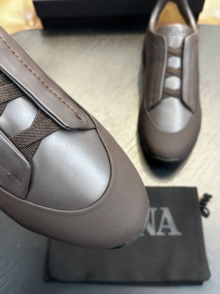 ZEGNA 스웨이드 Triple Stitch Monte 캐 001-282145