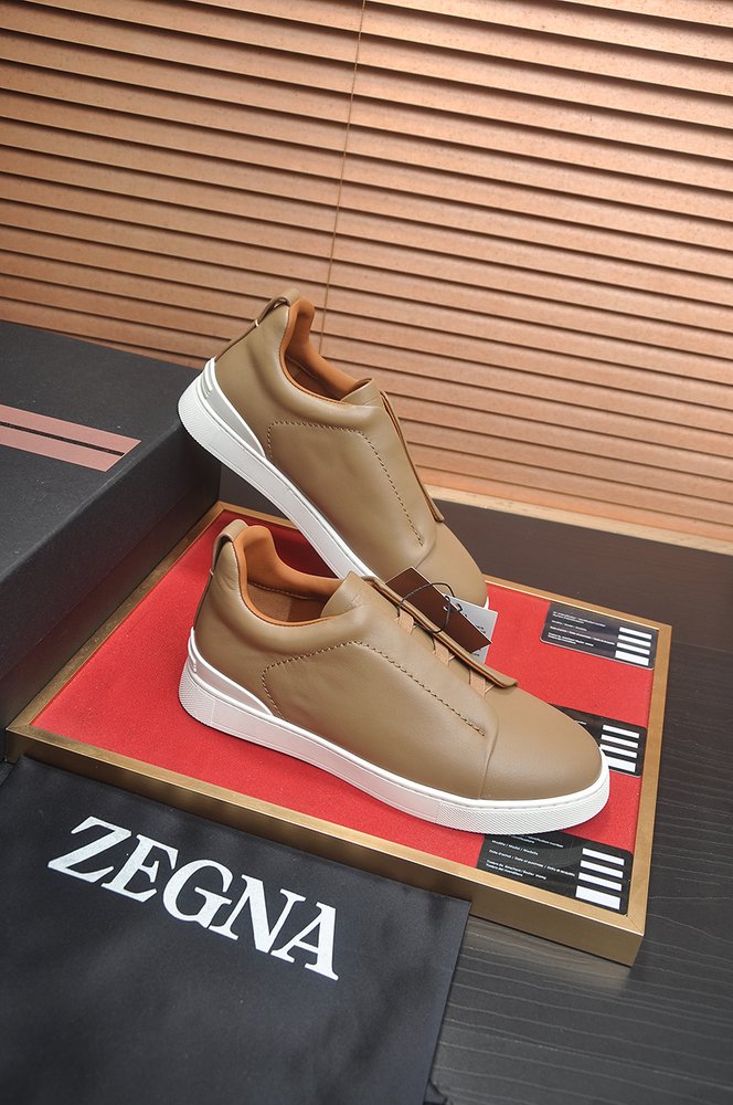 제냐 남성 스웨이드 Triple Stitch Monte 001-282146