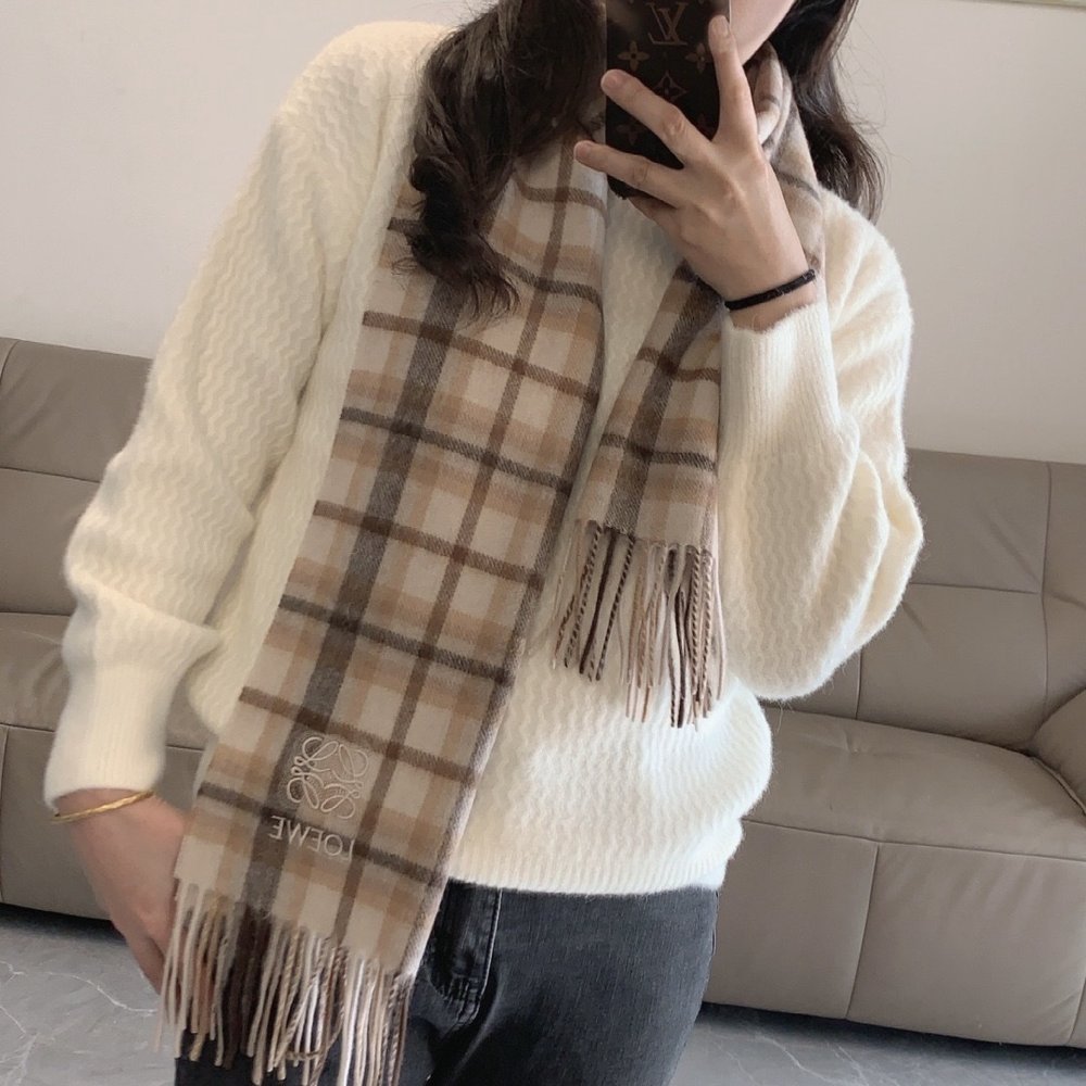 LOEWE 양면 캐시미어 머플러 001-282167