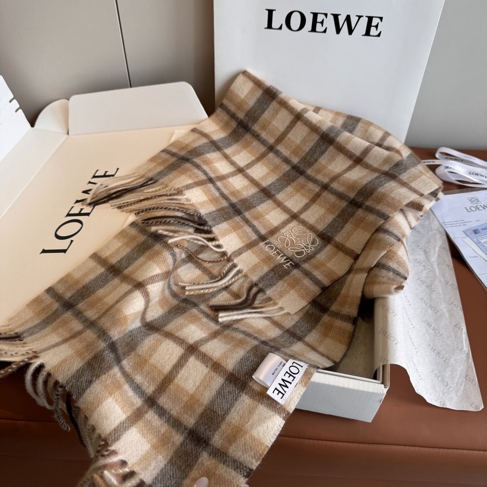 LOEWE 양면 캐시미어 머플러 001-282167