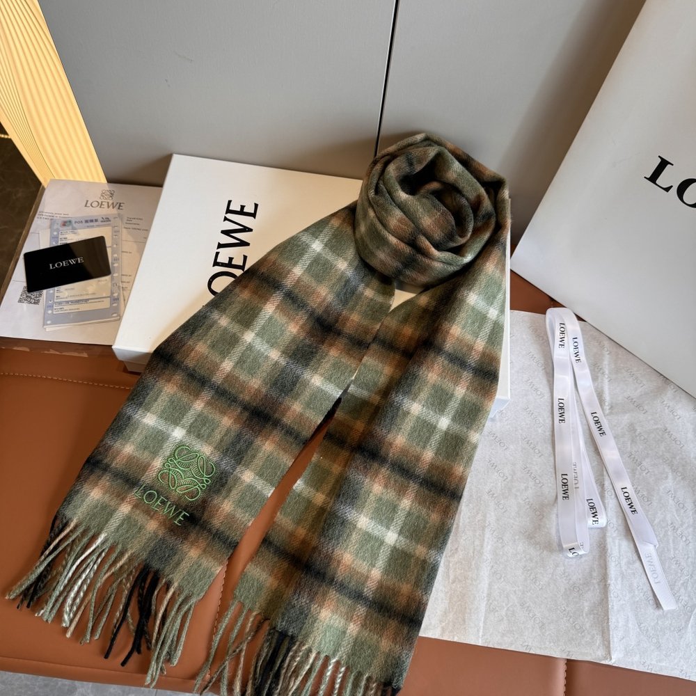 LOEWE 양면 캐시미어 머플러 001-282167