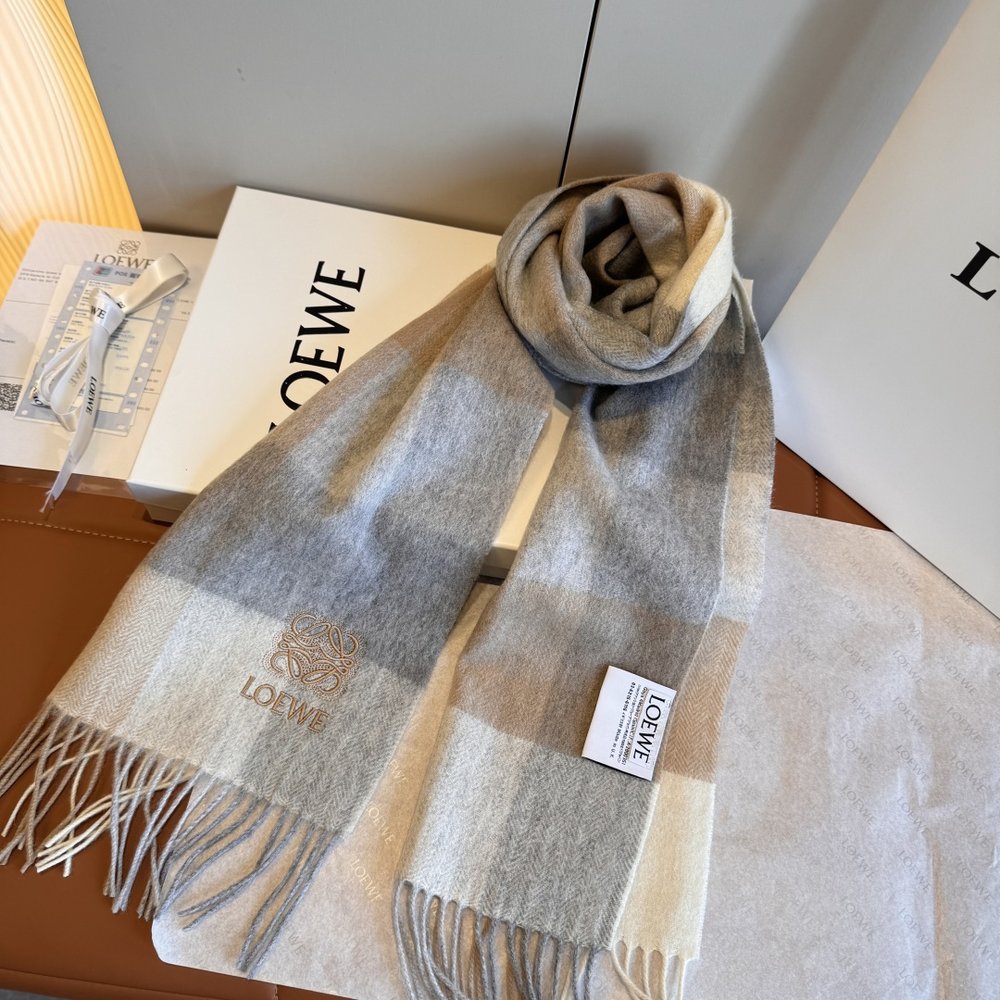 LOEWE 캐시미어 스카프 30cm 001-282173