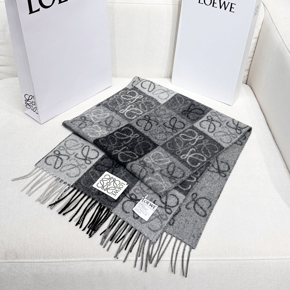 LOEWE 로에베 양면 체크 스카프 그레이/화이트 001-282174