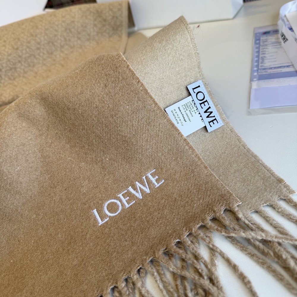 LOEWE 로에웨 더블 페이스 울&캐시미어 혼방 머플러 001-282175