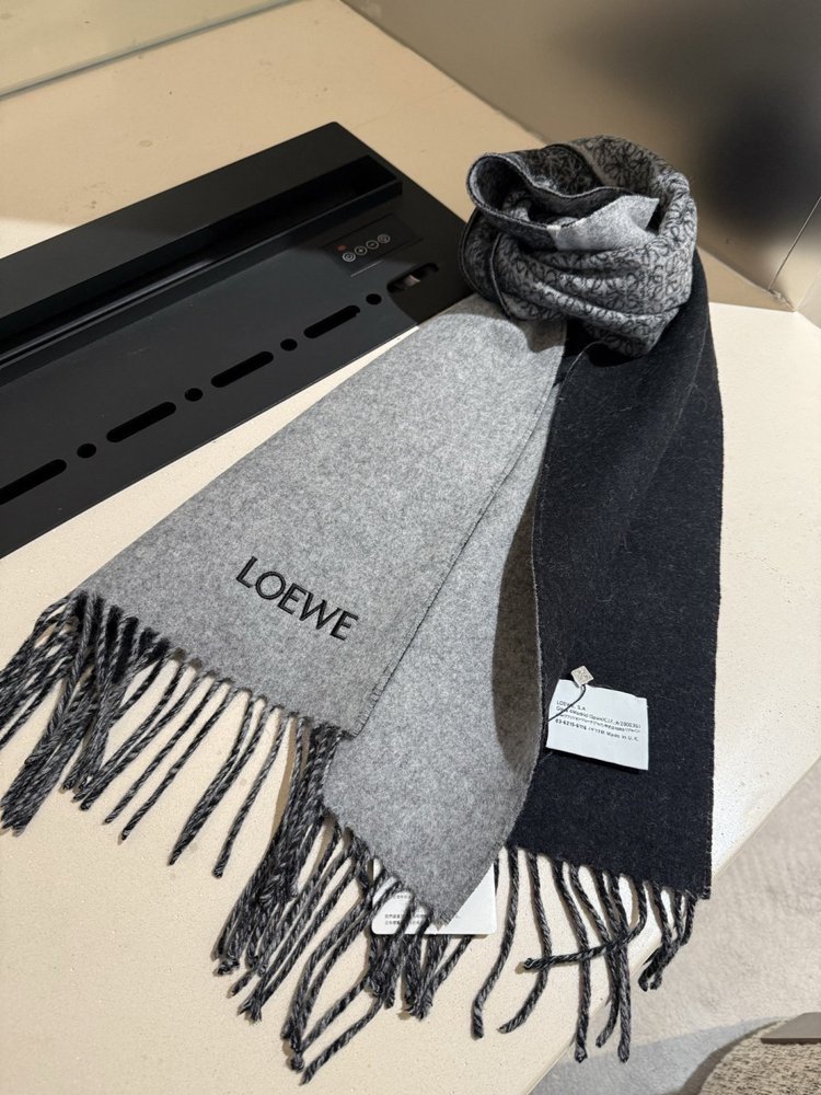 LOEWE 양면 울 캐시미어 스카프 001-282179