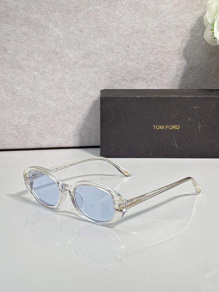 TOM FORD IGGY 선글라스 001-282183