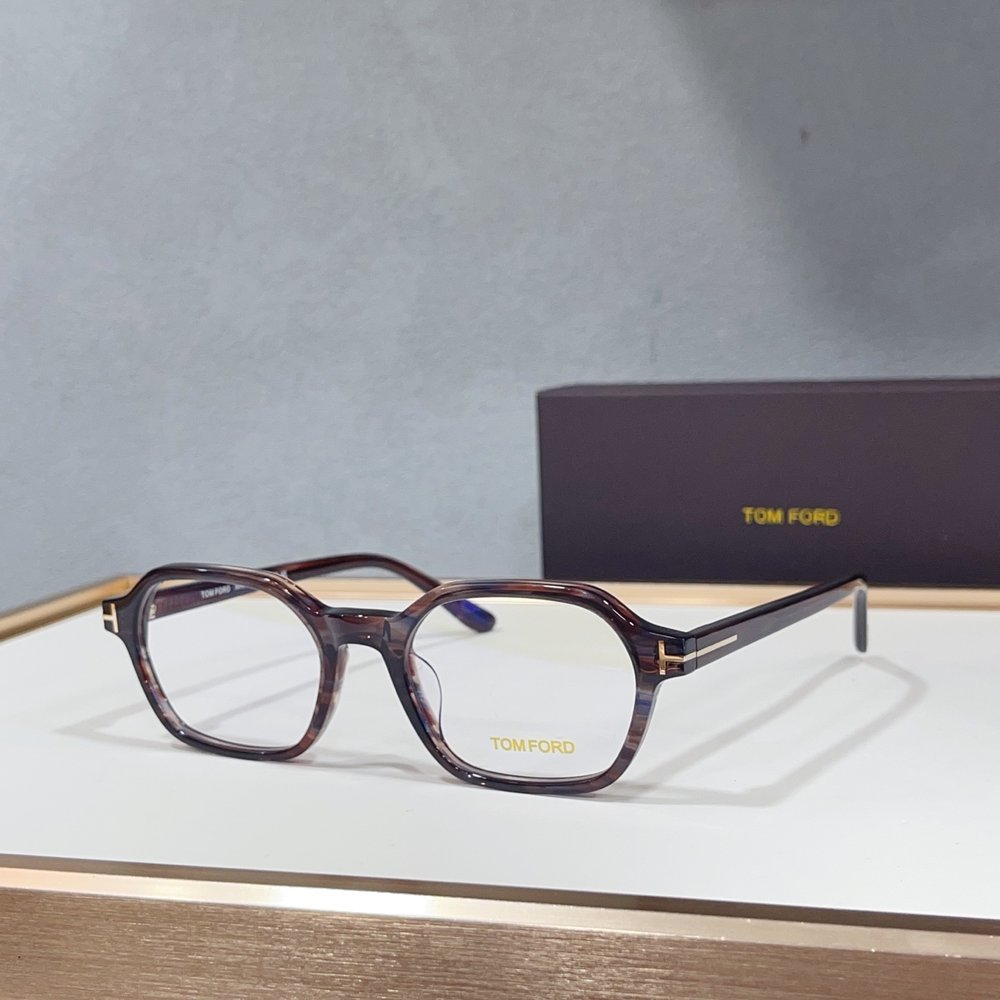 TOM FORD 선글라스 (검정/빨강/회색) 001-282182