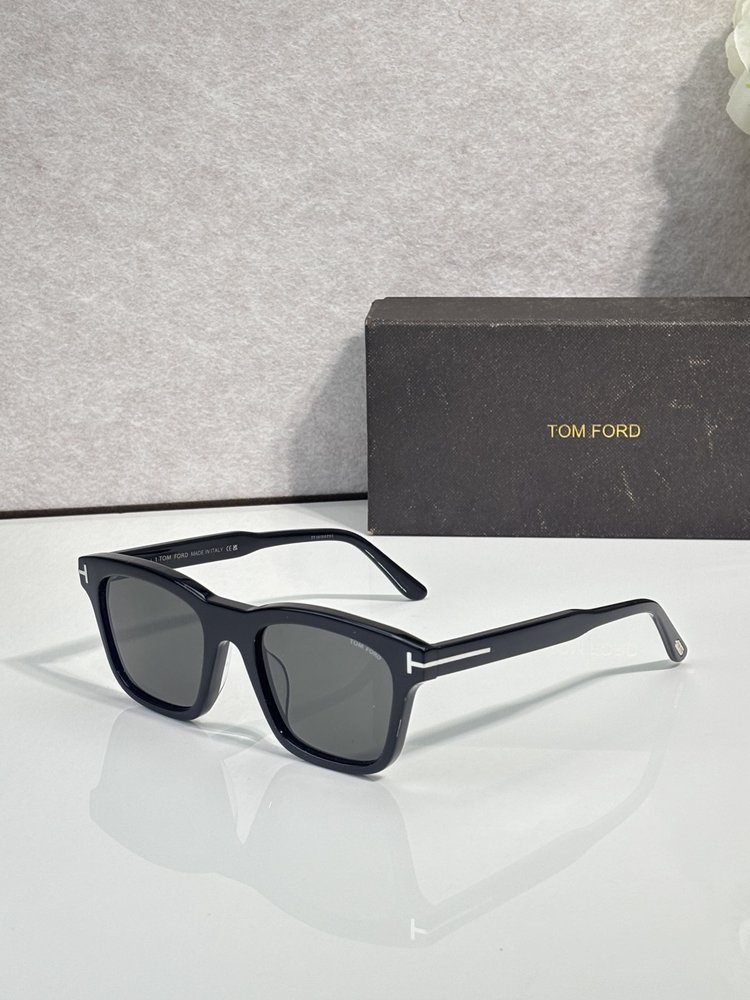TOM FORD 톰포드 선글라스 001-282189