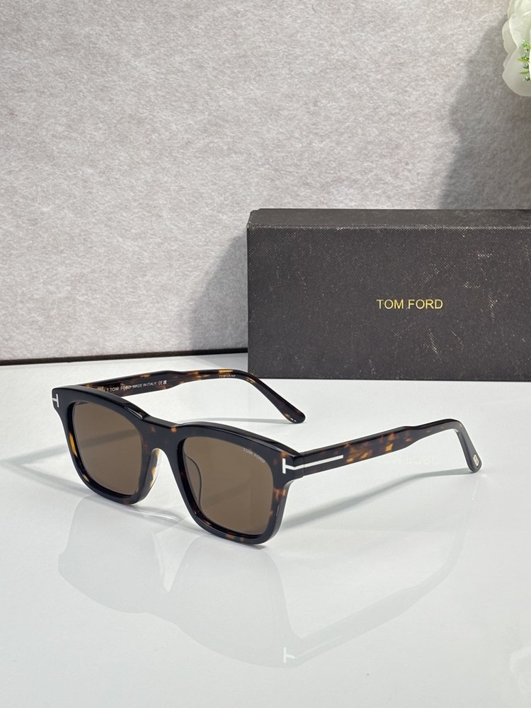 TOM FORD 톰포드 선글라스 001-282189