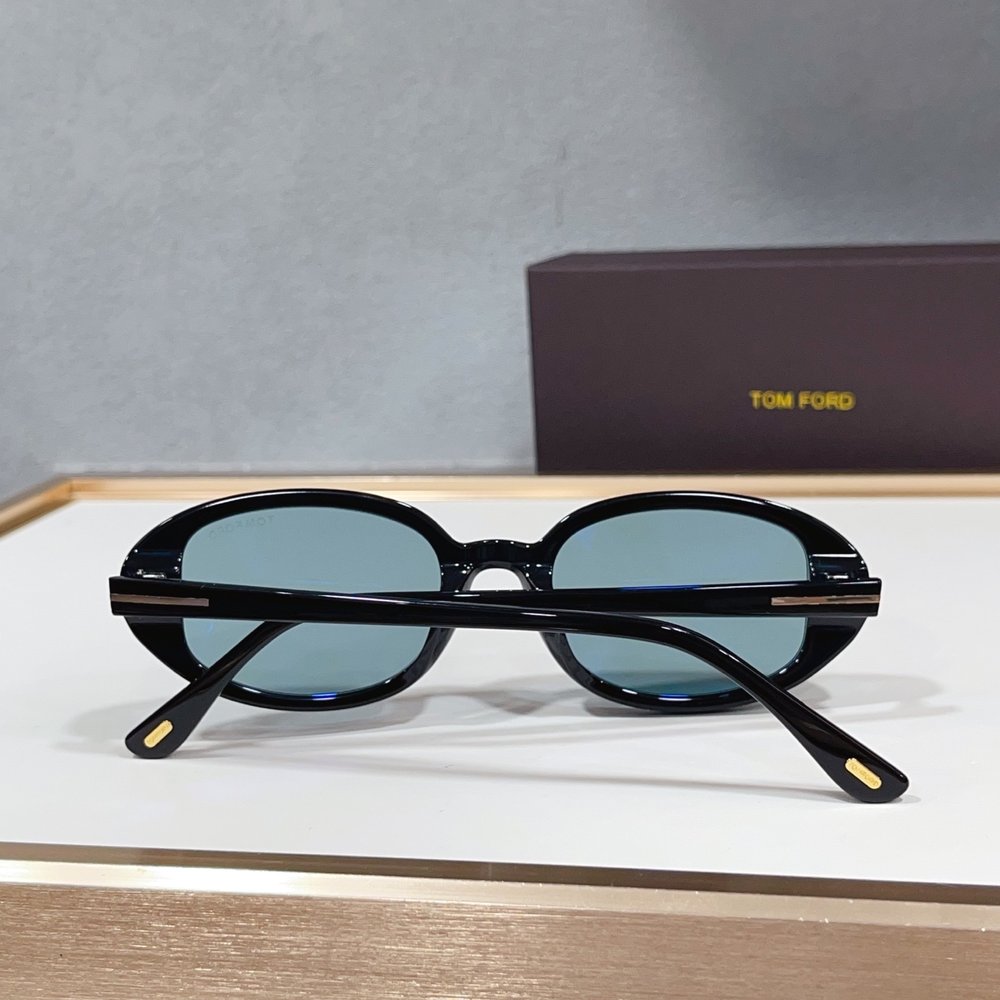 TOM FORD 레트로 안경테 선글라스 001-282192