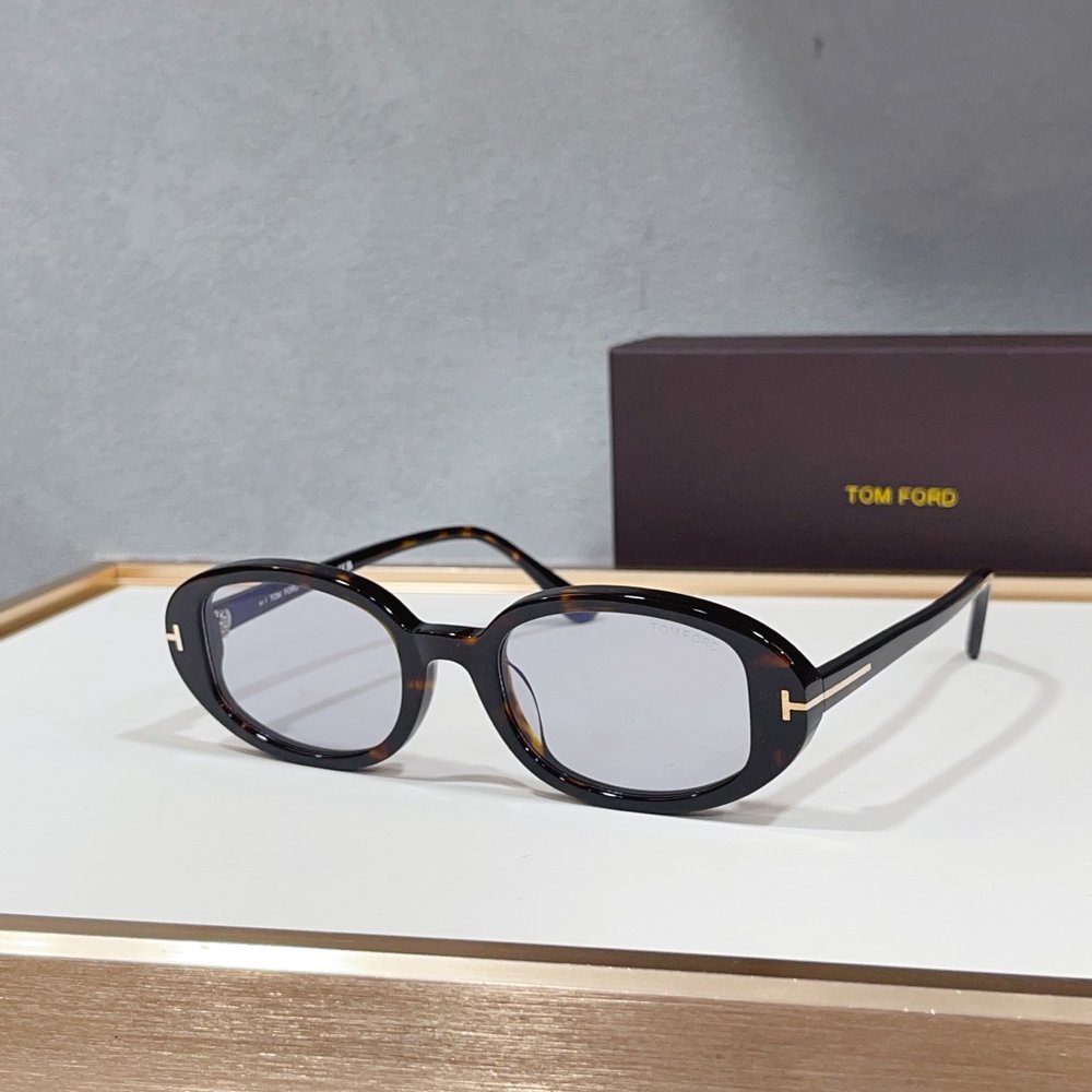 TOM FORD 레트로 안경테 선글라스 001-282192