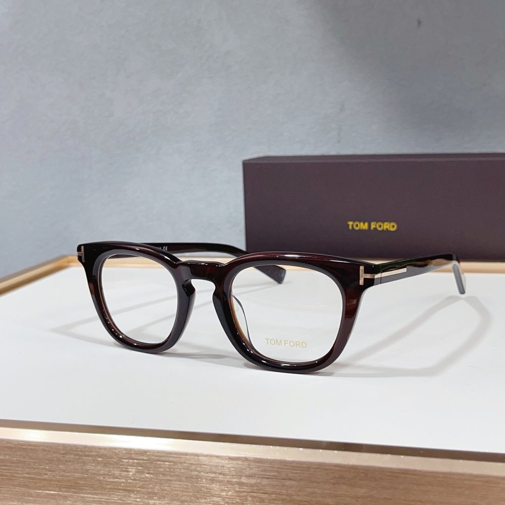 TOM FORD 선글라스 블랙 001-282201