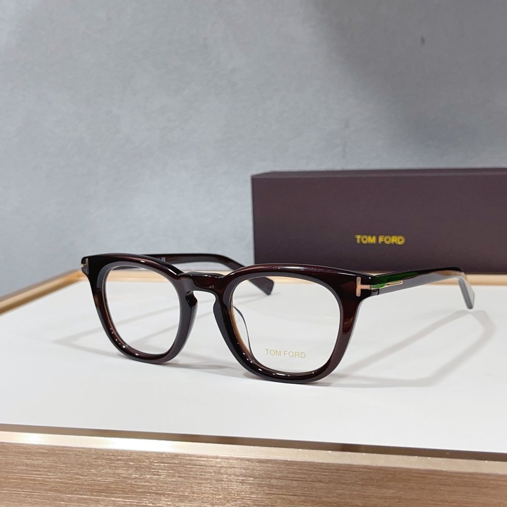 TOM FORD 선글라스 블랙 001-282201