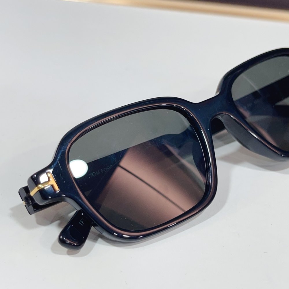 TOM FORD 톰포드 선글라스 001-282202