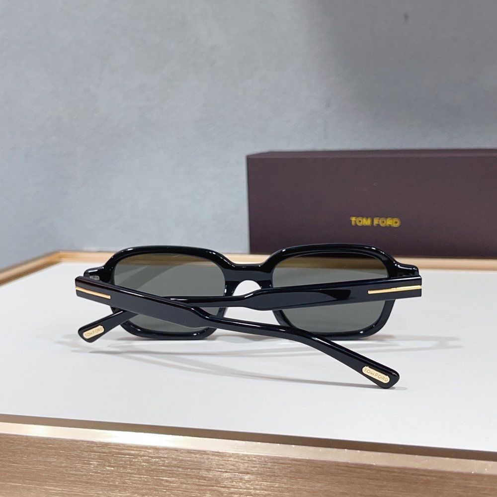 TOM FORD 톰포드 선글라스 001-282202