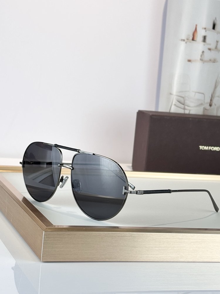 TOM FORD 톰포드 선글라스 001-282204