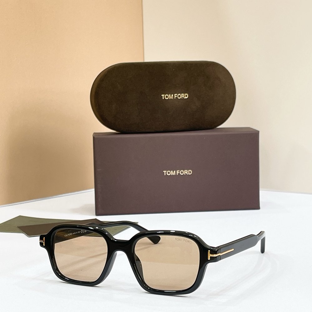 TOM FORD 선글라스 블랙/브라운/아이보리/그레이 001-282211