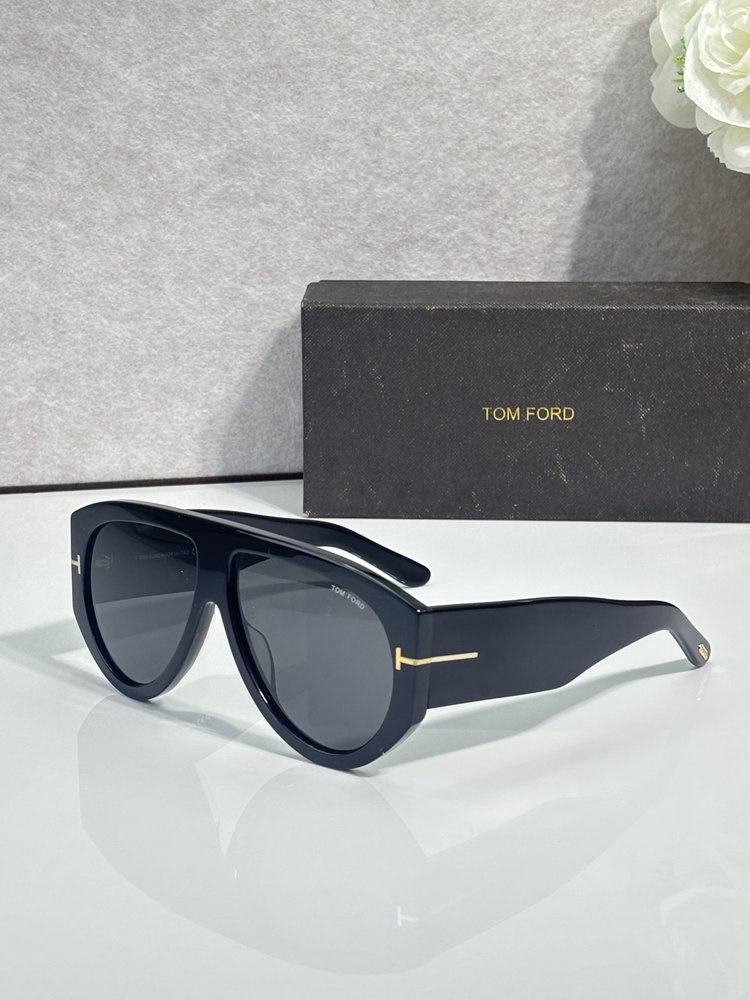 TOM FORD 선글라스 멀티컬러 001-282218