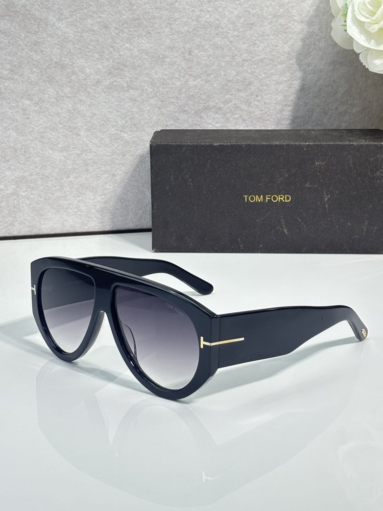 TOM FORD 선글라스 멀티컬러 001-282218