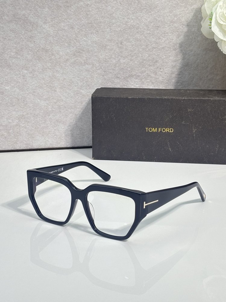 TOM FORD 톰포드 선글라스 001-282301