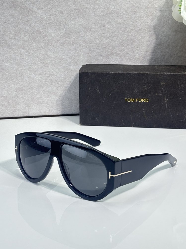 TOM FORD 선글라스 001-282302