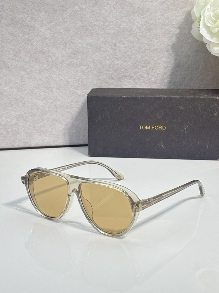 TOM FORD 선글라스 001-282304