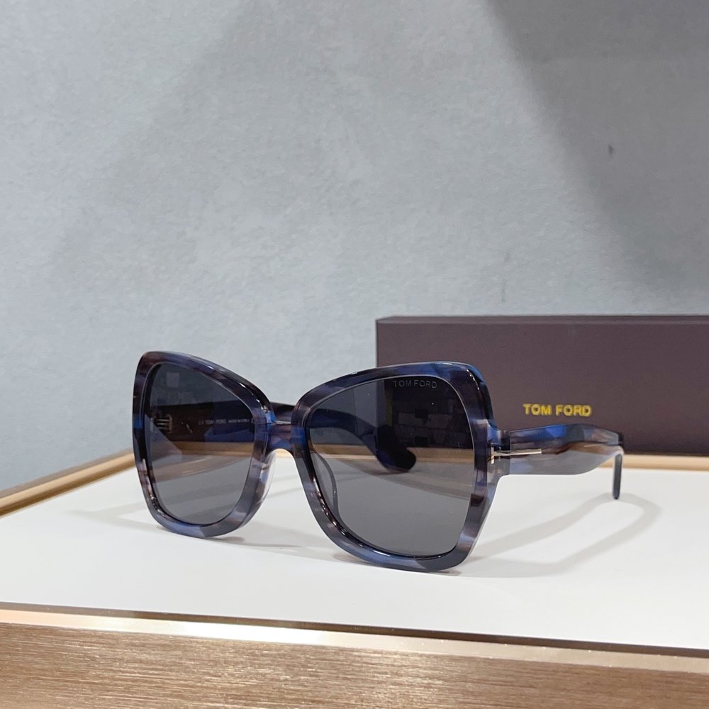 TOM FORD 선글라스 멀티컬러 001-282307