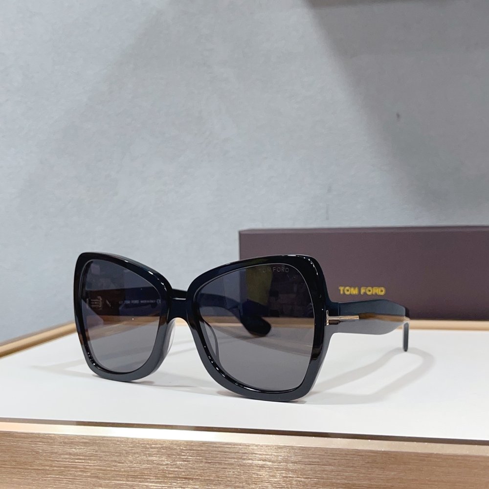 TOM FORD 선글라스 멀티컬러 001-282307