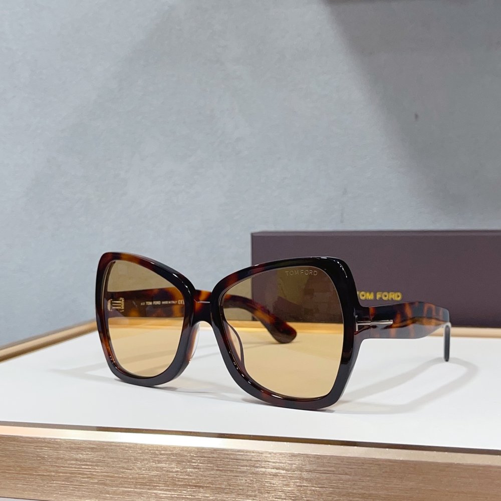 TOM FORD 선글라스 멀티컬러 001-282307