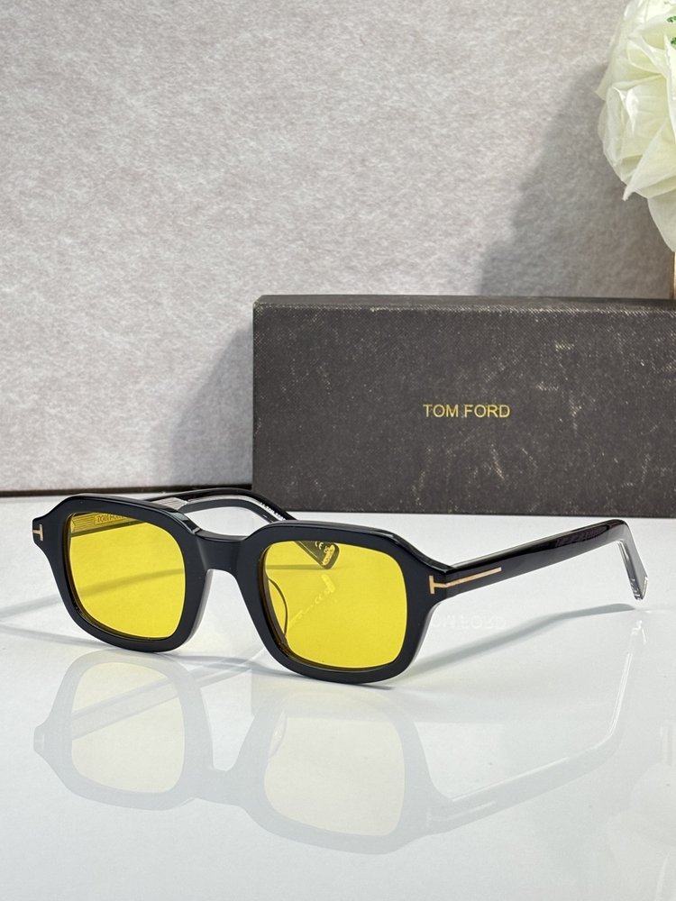 TOM FORD 탐포드 선글라스 001-282313