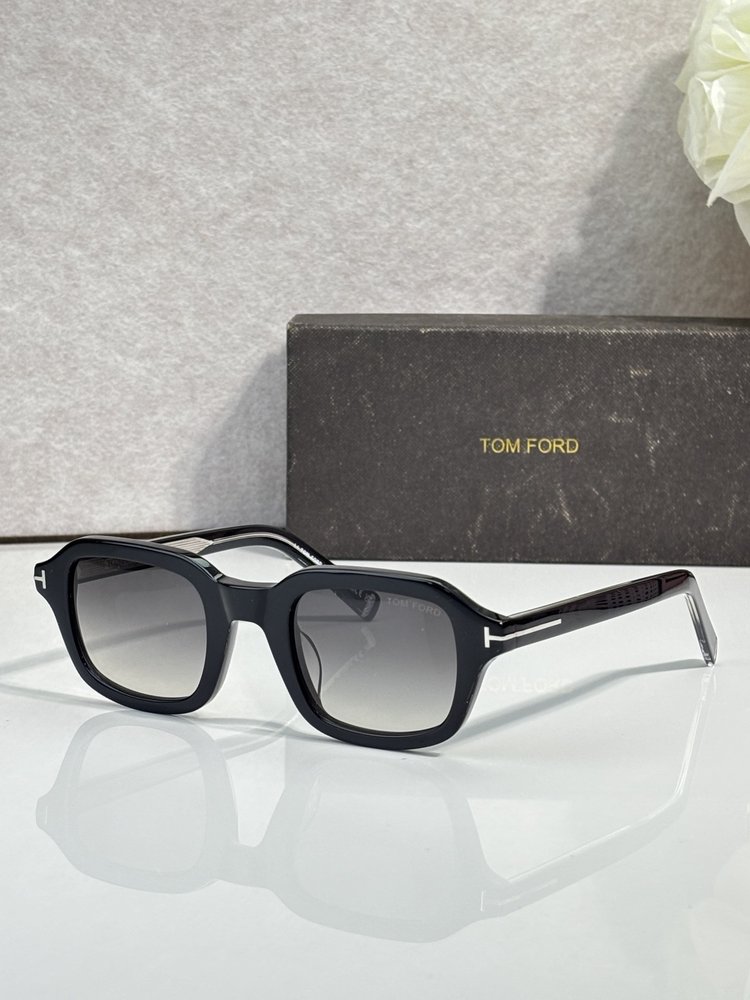 TOM FORD 탐포드 선글라스 001-282313