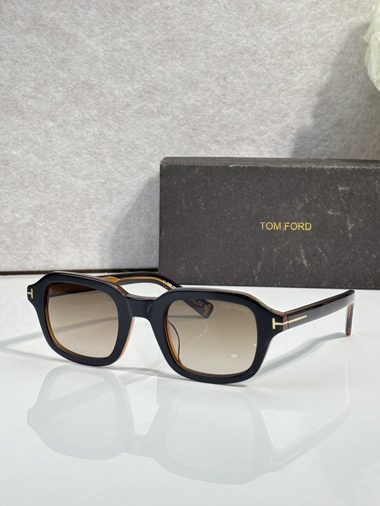 TOM FORD 탐포드 선글라스 001-282313