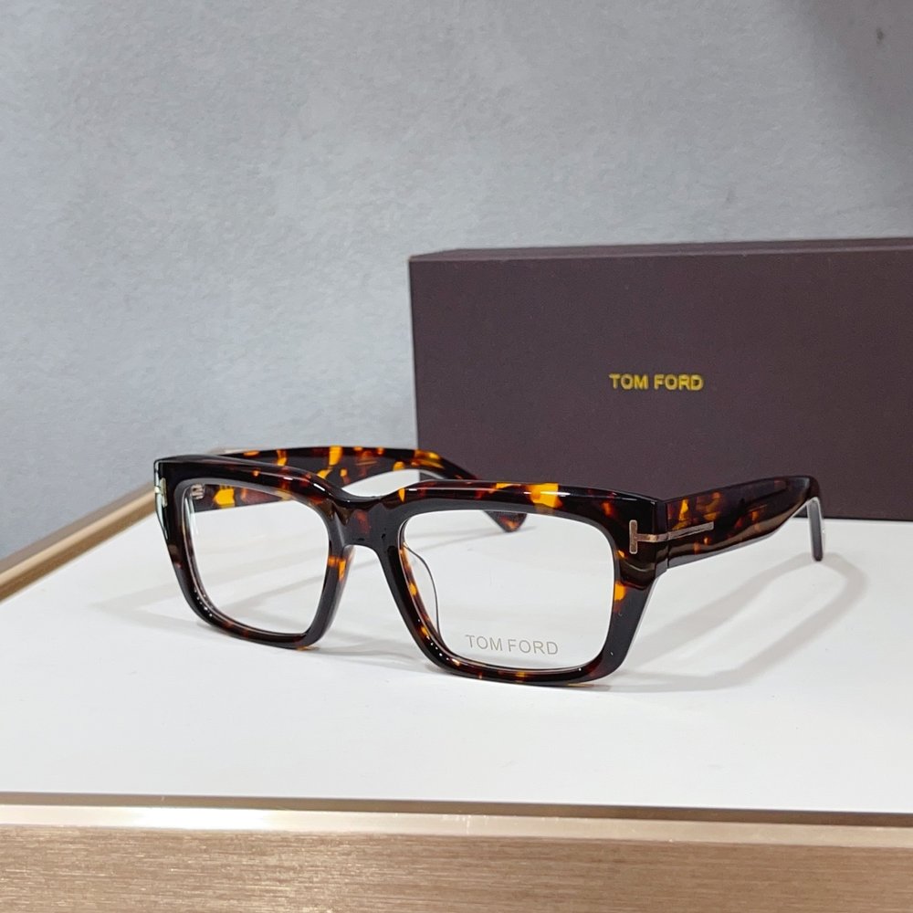 TOM FORD 톰포드 선글라스 001-282324