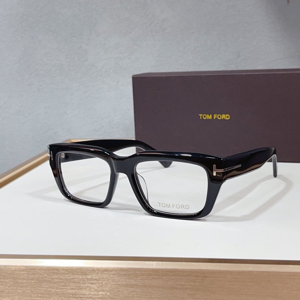 TOM FORD 톰포드 선글라스 001-282324