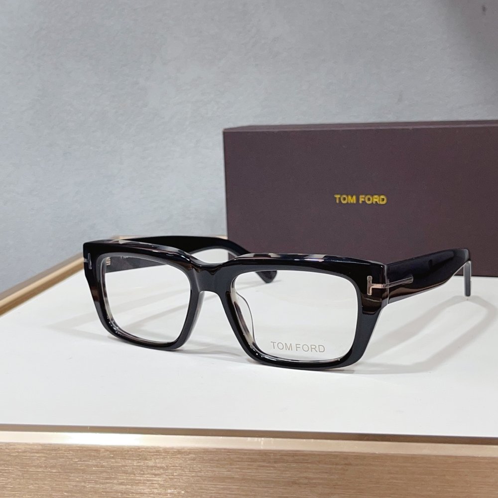 TOM FORD 톰포드 선글라스 001-282324