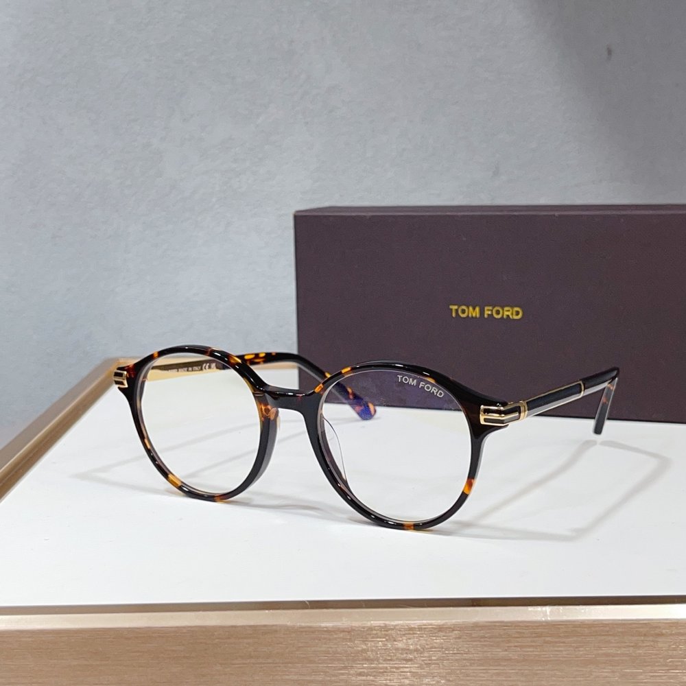 TOM FORD 선글라스 블랙/브라운 001-282326