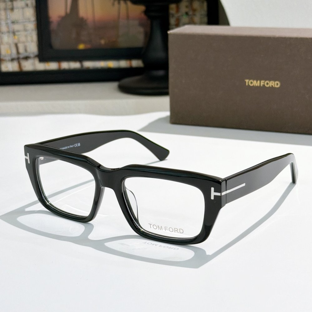 TOM FORD 선글라스 001-282327