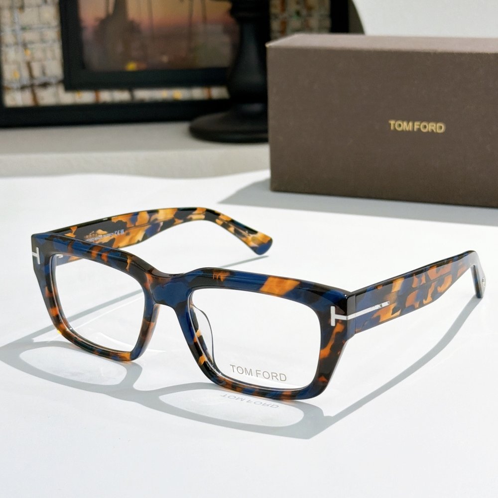 TOM FORD 선글라스 001-282327