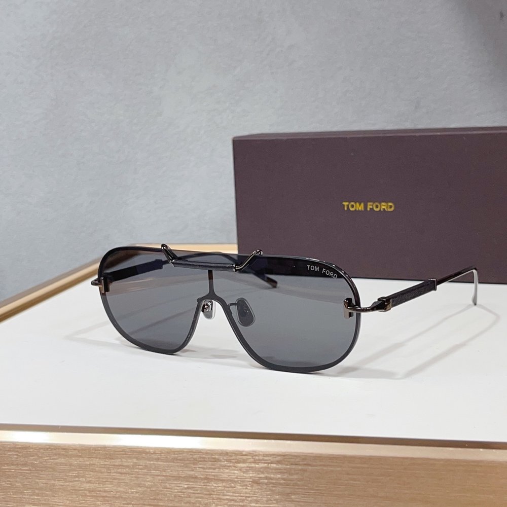 TOM FORD 선글라스 001-282333