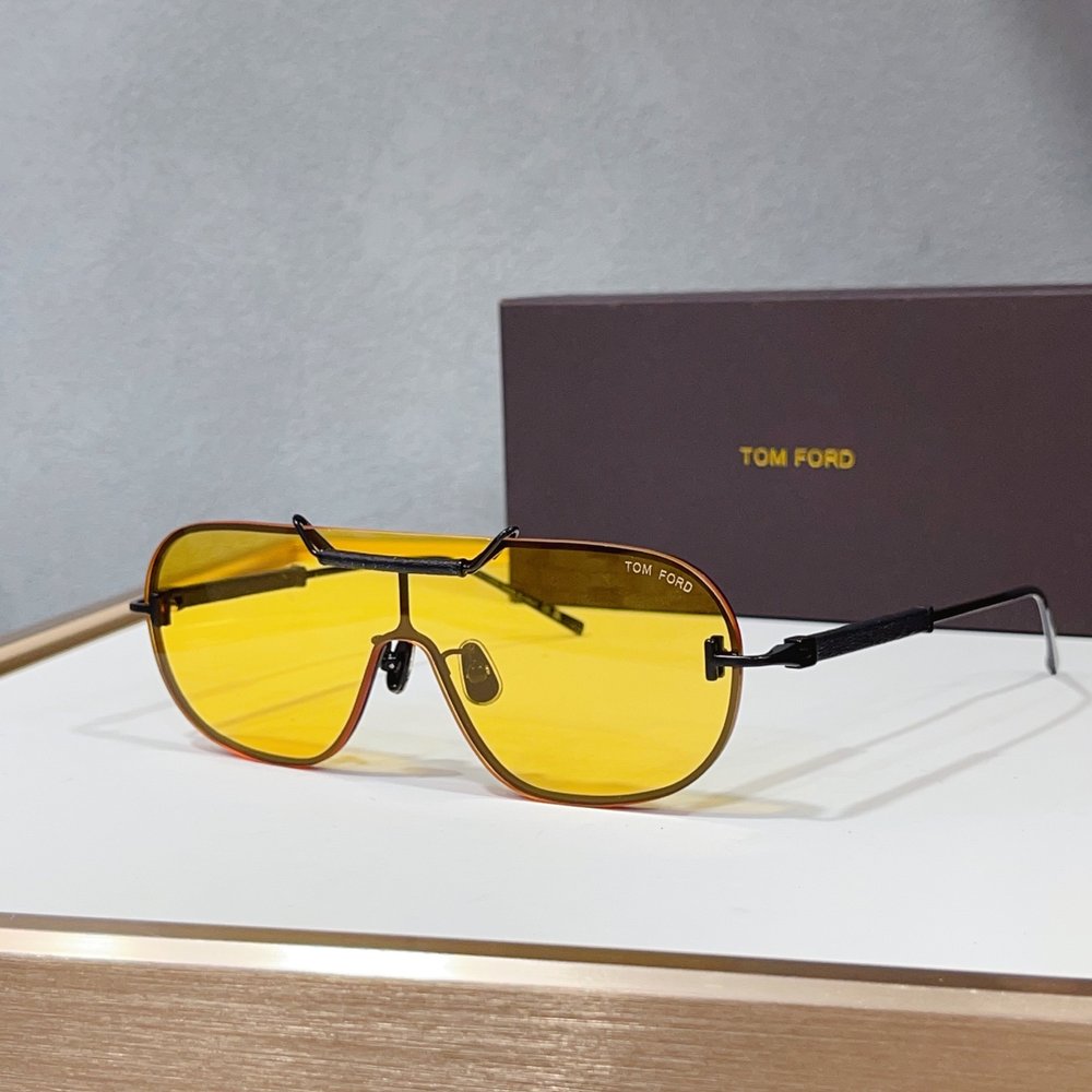 TOM FORD 선글라스 001-282333