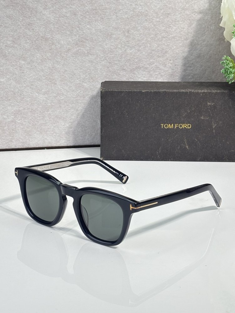 TOM FORD 선글라스 001-282338