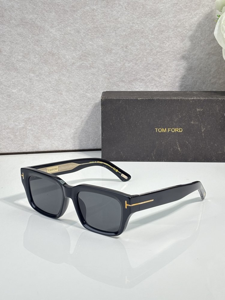 TOM FORD 톰포드 선글라스 001-282345