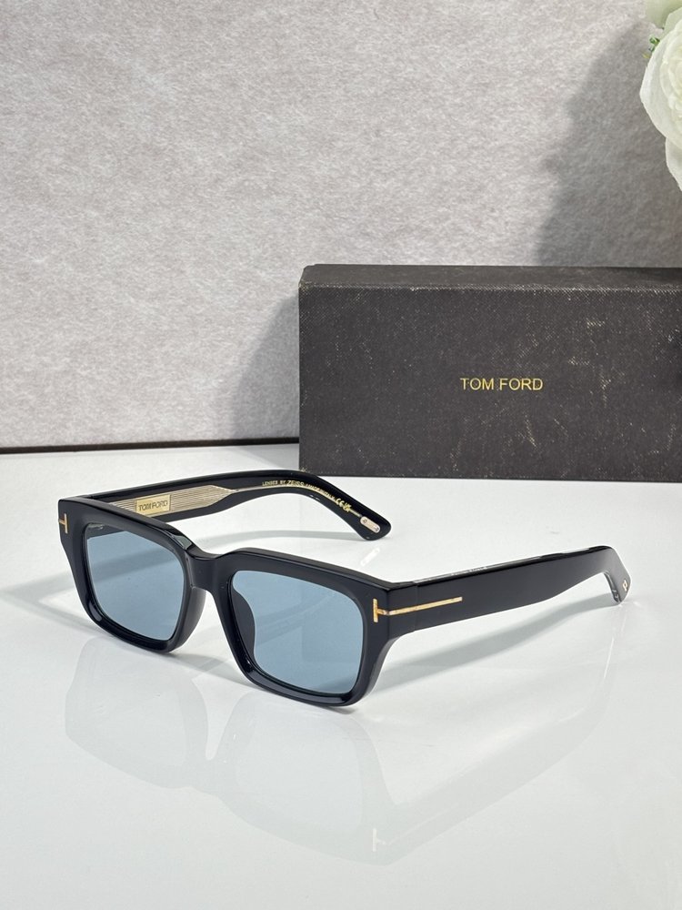 TOM FORD 톰포드 선글라스 001-282345