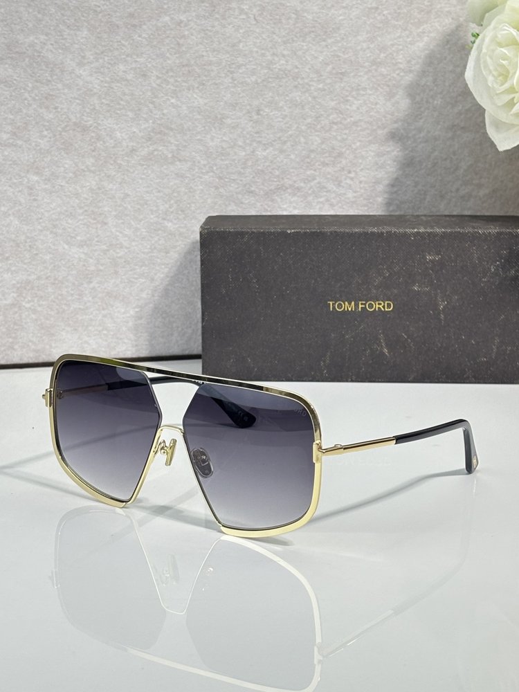 TOM FORD 선글라스 001-282346