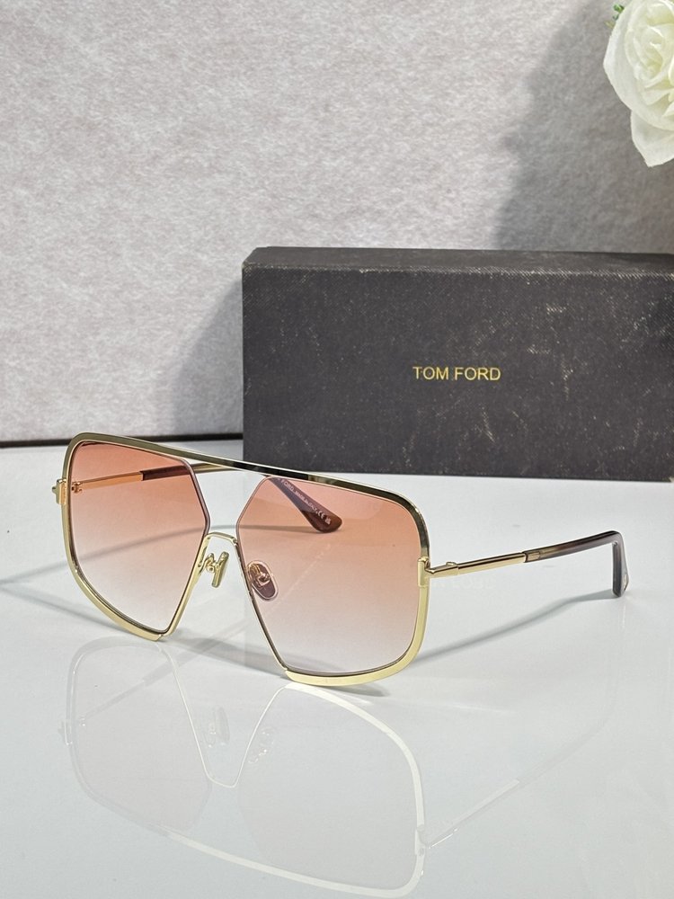 TOM FORD 선글라스 001-282346