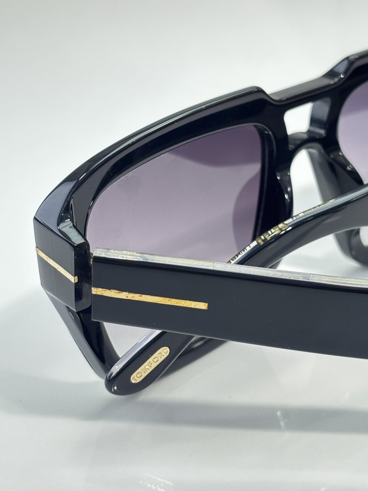 TOM FORD 선글라스 001-282348
