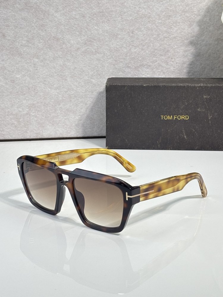 TOM FORD 선글라스 001-282348