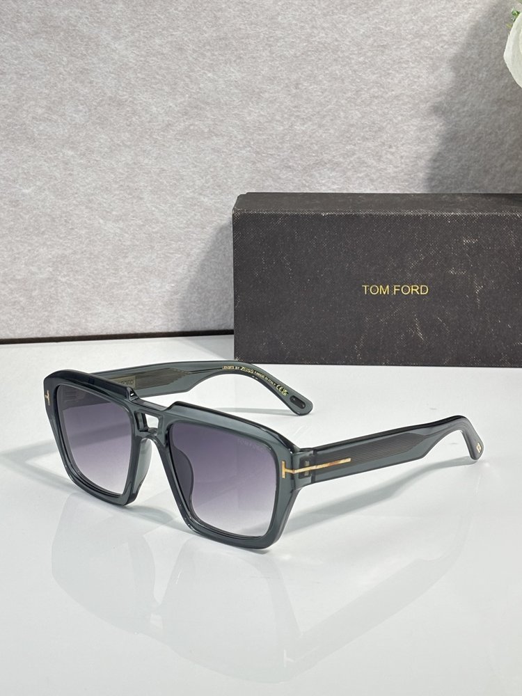 TOM FORD 선글라스 001-282349