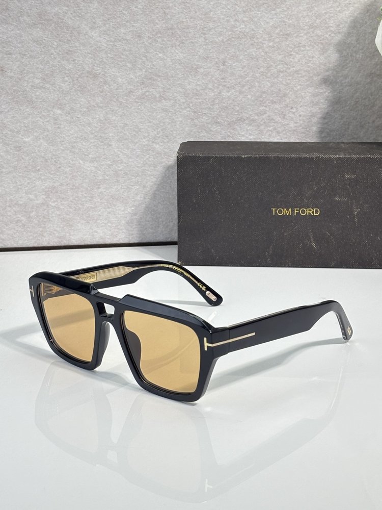TOM FORD 선글라스 001-282349